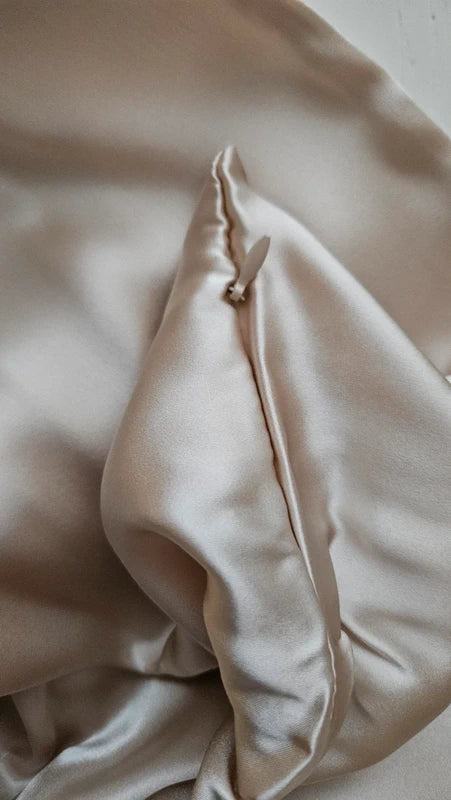 Rankų darbo 100% mulberry šilko pagalvės užvalkalas 50x66cm